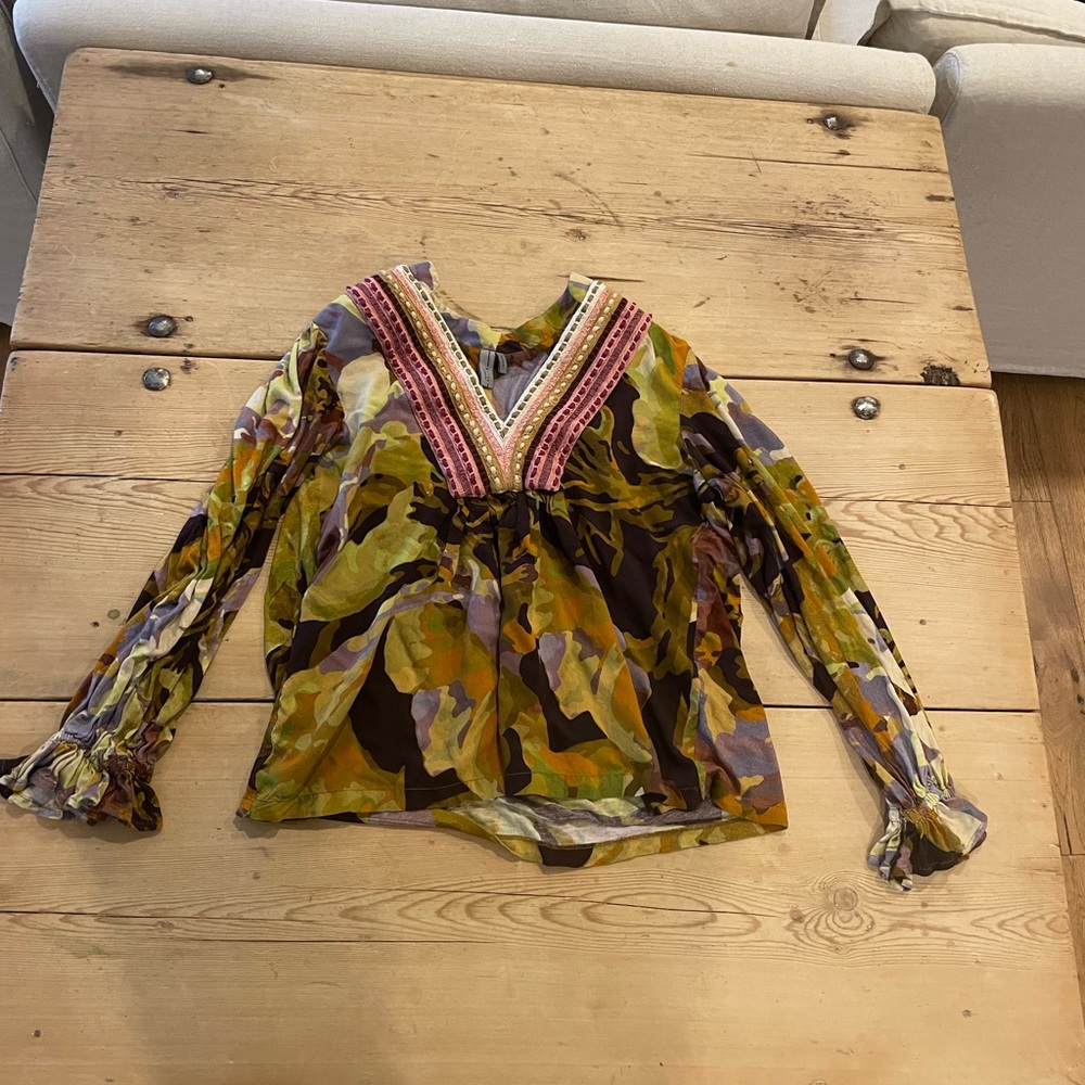 Graphic print Anthropologie blouse size medium